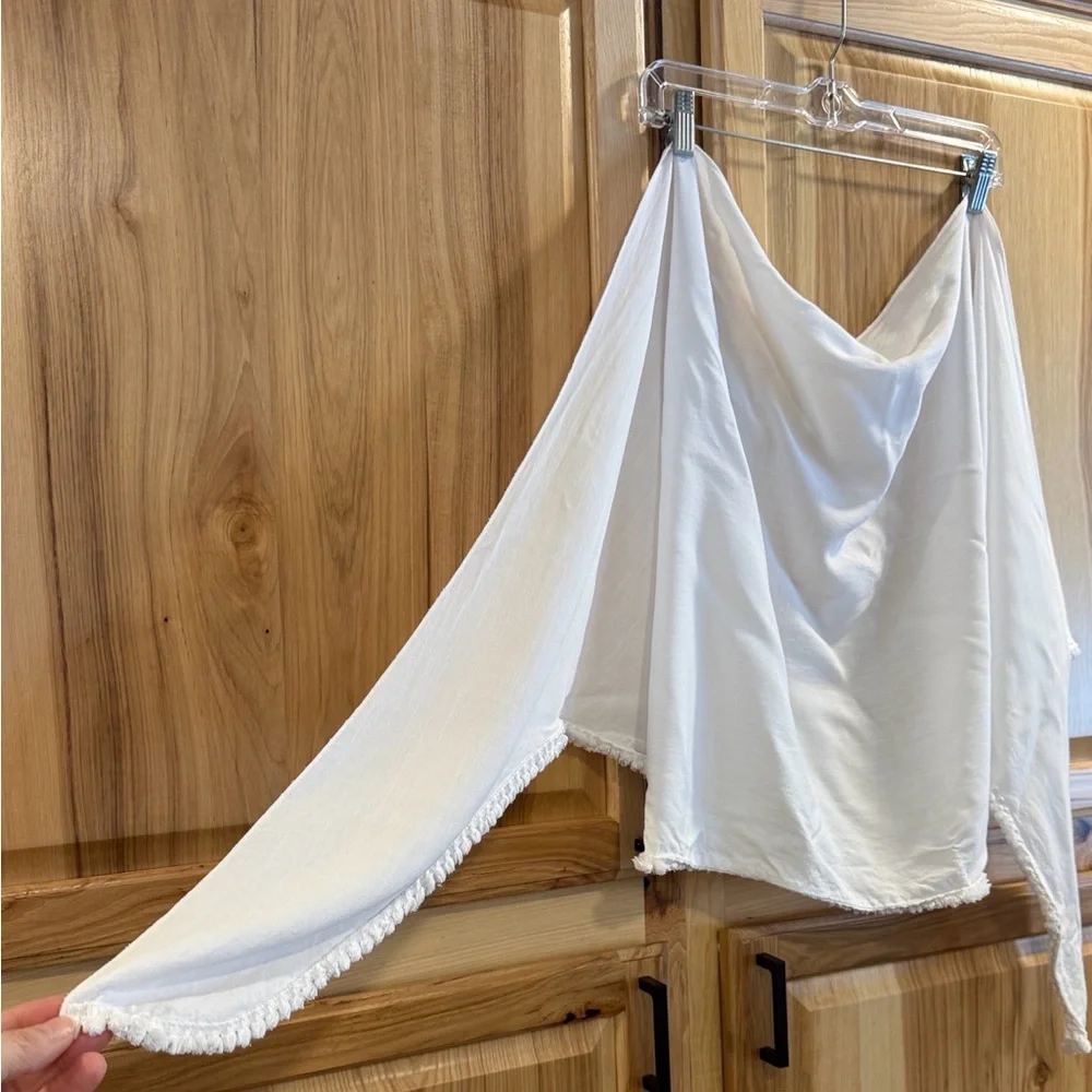 Lecieldusoir chic white